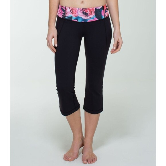 Lululemon Gather & Crow Crop Sz 2 Black Floral Waistband Secret Garden Split Hem - Picture 2 of 13